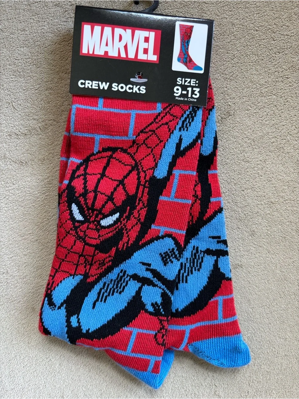 4 Pairs of Men's Casual Crew Socks Marvel Spiderman The Flash Fender Guitar